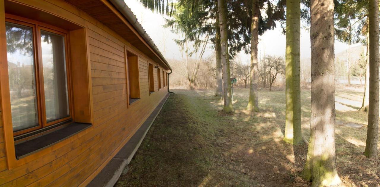 Turisticka Ubytovna Forgac Oravsky Podzamok Extérieur photo