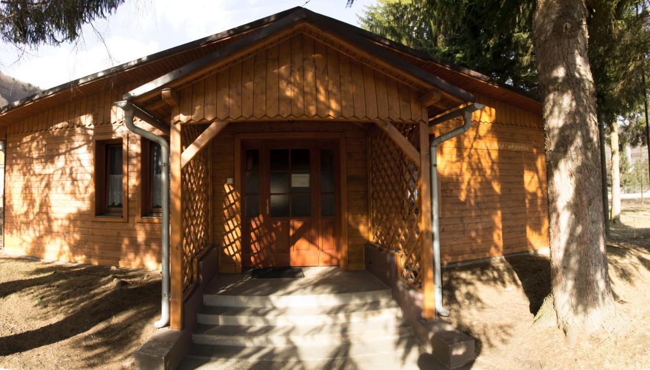 Turisticka Ubytovna Forgac Oravsky Podzamok Extérieur photo